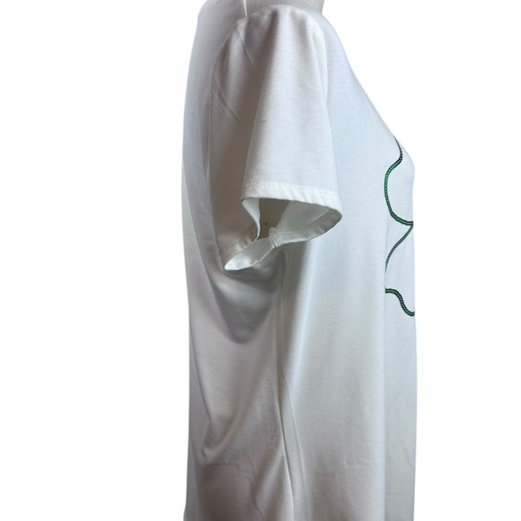 Apt. 9 Off-White top with green Sequin Shamrock size large - Picture 5 of 9